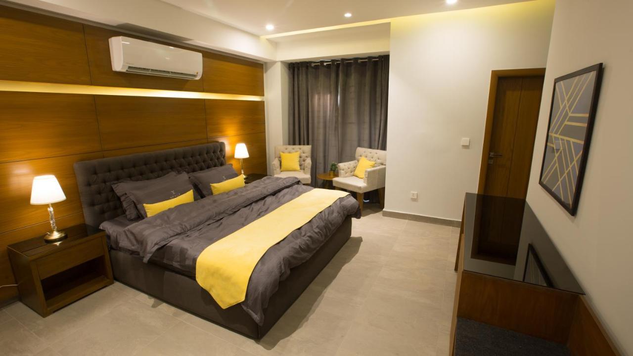 Space Luxury Rental Suites Равалпинди Экстерьер фото