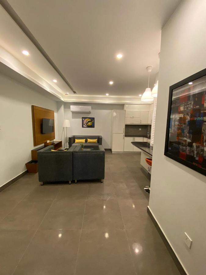 Space Luxury Rental Suites Равалпинди Экстерьер фото